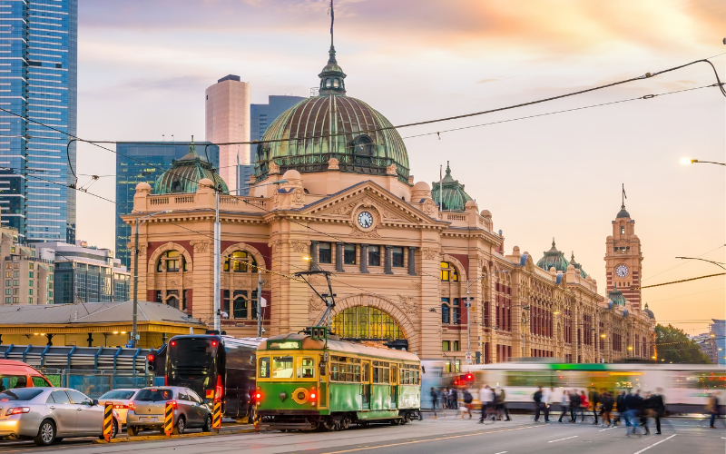 Sydney - Melbourne